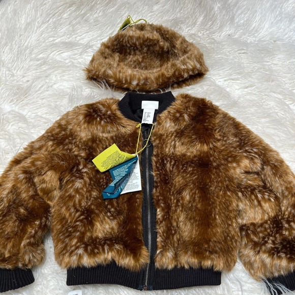 H&M Unicef Kids Faux Fur Jacket, Hat & Glove Set Size 2y-4y - Picture 2 of 8